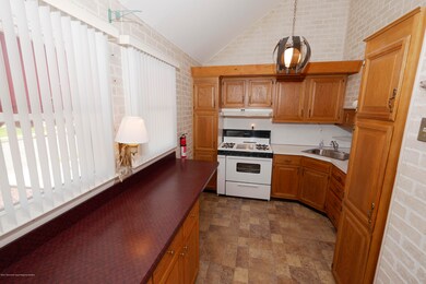 19 Heckleman St, Union Beach, NJ 07735 - photo 6
