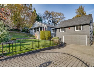 1885 Sunset Ct, West Linn, OR 97068 - photo 2