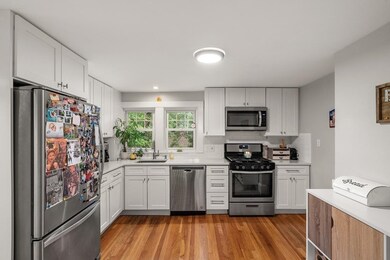 9 Craigie Terrace unit 11, Newtonville, MA 02460 - photo 6