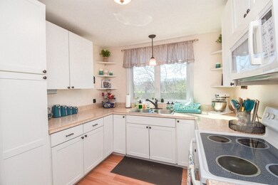 21 Marble Ave, Chicopee, MA 01013 - photo 5