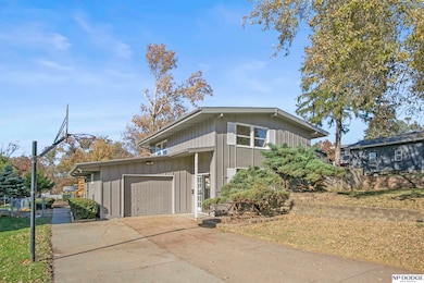 4814 N 81st St, Omaha, NE 68134 - photo 2