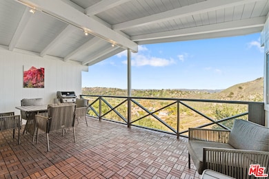 23777 Mulholland Hwy unit 62, Calabasas, CA 91302 - photo 2