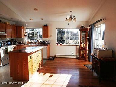 Kitchen and dining area