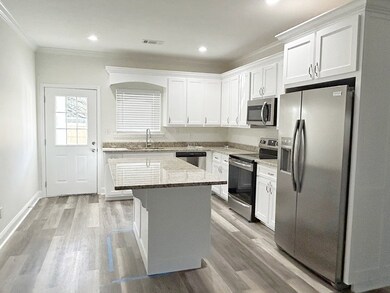 1406 10th Ave, Albany, GA 31707 - photo 3