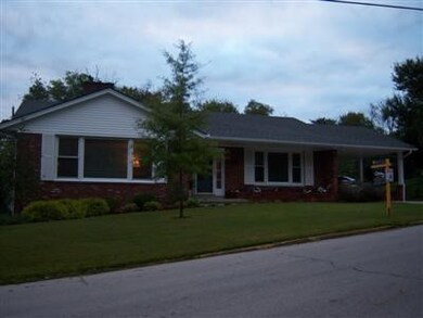 7 Graham Ave, Frankfort, KY 40601 - photo 2
