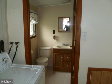 735 Flint Hill Rd, King of Prussia, PA 19406 - photo 7