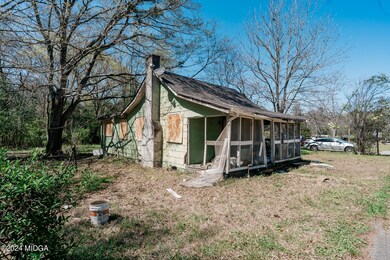 Davis St-00036