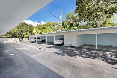 855 Dahlia Ln unit 102, Vero Beach, FL 32963 - photo 5