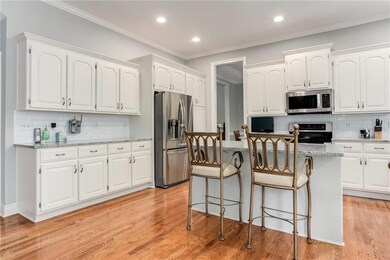 14731 S Hallet St, Olathe, KS 66062 - photo 6