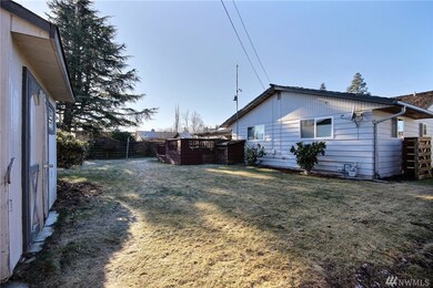 1415 Loraine St, Enumclaw, WA 98022 - photo 5