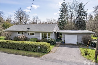 708 Fishers Ln, Kelso, WA 98626 - photo 2