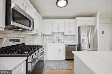 Radnor House unit 314, Bryn Mawr, PA 19010 - photo 7