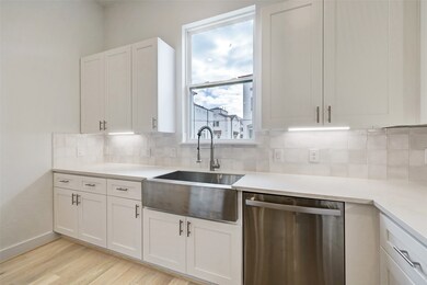 4212 Schuler St unit B, Houston, TX 77007 - photo 6