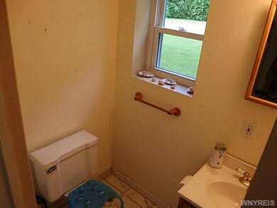 945 Fairmont Ave, North Tonawanda, NY 14120 - photo 7