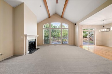 60936 Clearmeadow Ct, Bend, OR 97702 - photo 7