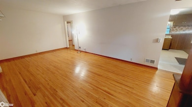 706 Eastern Ave, Red Oak, IA 51566 - photo 2