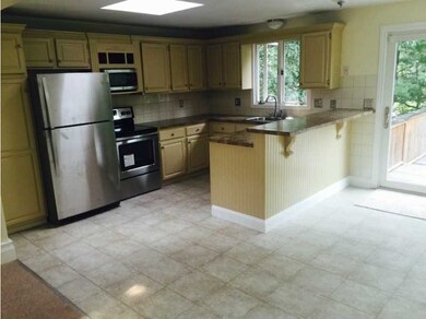 122 Harvard St, Cranston, RI 02920 - photo 4