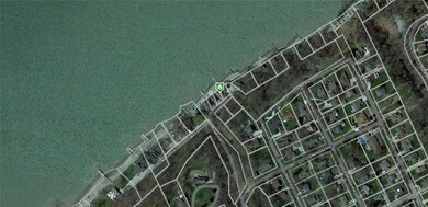 3769 Lake Front Dr, Erie, PA 16505 - photo 3