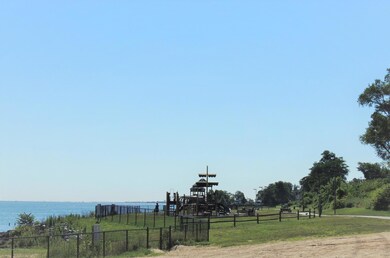 1005 Wilbur Place unit A, South Amboy, NJ 08879 - photo 2