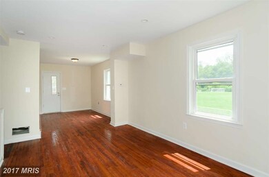387 Marydell Rd, Baltimore, MD 21229 - photo 3