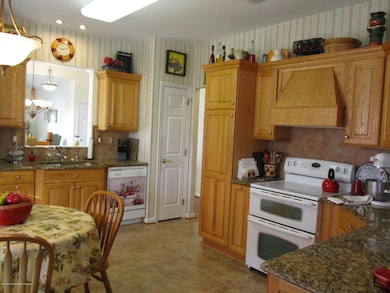 10 David Dr, Manchester, NJ 08759 - photo 4