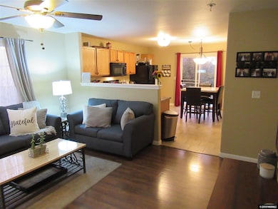 8765 Sunset Breeze Dr, Reno, NV 89506 - photo 5