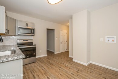 804 W Locust St, Scranton, PA 18504 - photo 7