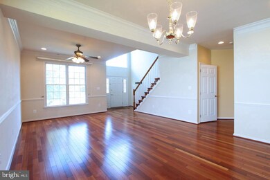 22817 Nichols Farm Way, Ashburn, VA 20148 - photo 5