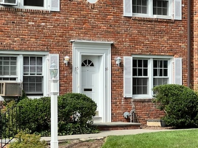 15 Norwood Ave unit B2, Summit, NJ 07901 - photo 2