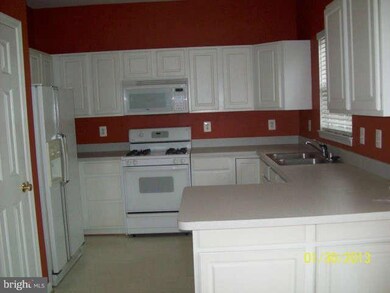 11202 Sandusky Ct, Fredericksburg, VA 22407 - photo 5