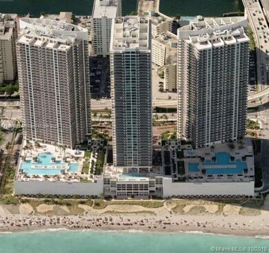 The Beach Club unit 3107, Hallandale Beach, FL 33009 - photo 2