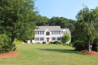 83 Stewart St, Franklin, MA 02038 - photo 2