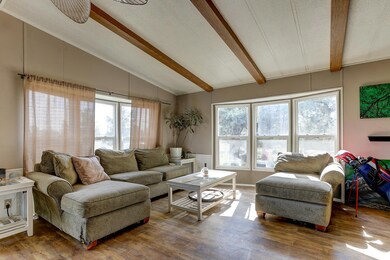 4041 NE Upas Ave, Redmond, OR 97756 - photo 4