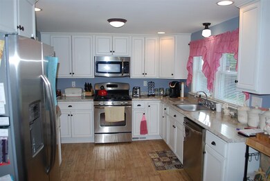 3 Hale St, Rochester, NH 03867 - photo 7