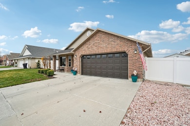 927 W 1730 N, Clearfield, UT 84015 - photo 2