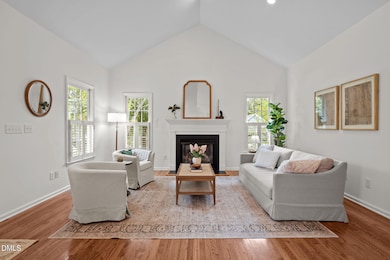 212 Old Barn Ln, Chapel Hill, NC 27517 - photo 5