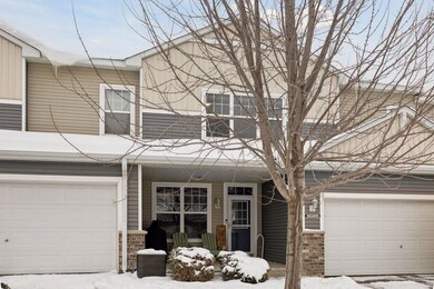 1650 White Pine Way unit B, Carver, MN 55315 - photo 2