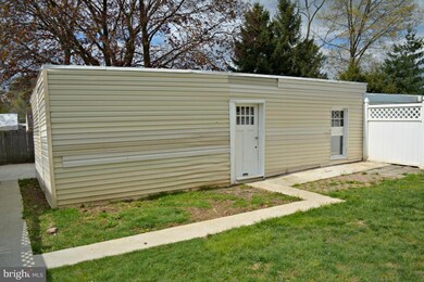 516 Laurel St, Lancaster, PA 17603 - photo 4