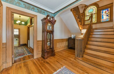 32 Perkins St, Jamaica Plain, MA 02130 - photo 3