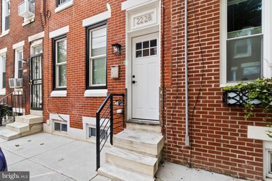 2228 Gerritt St, Philadelphia, PA 19146 - photo 2