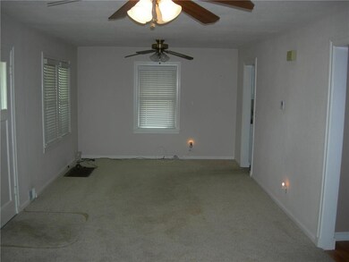 10301 W 49th St, Shawnee, KS 66203 - photo 5