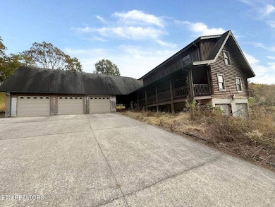 799 Glasshouse Rd, Helenwood, TN 37755 - photo 3