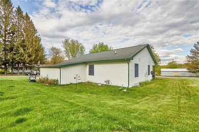 325 E Perkins St, Augusta, WI 54722 - photo 5