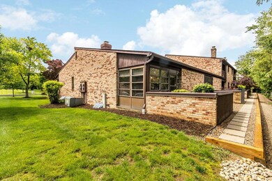 5-25-17 4560 Arlingate Dr 06