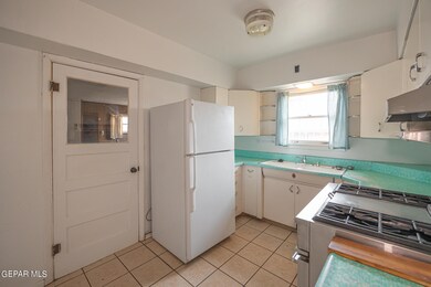 3915 Jefferson Ave, El Paso, TX 79930 - photo 7