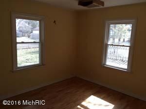 13572 Spring Bend Ct, Sawyer, MI 49125 - photo 7