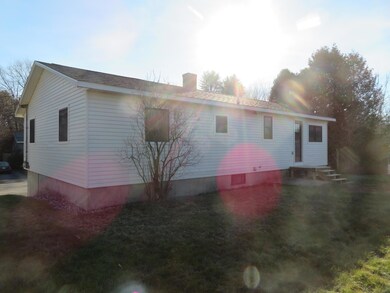 13 Bartholomew St, Lisbon, ME 04250 - photo 5