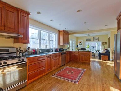 8 Cross St, Camden, ME 04843 - photo 4