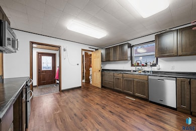 110 S Mary Ave, Tea, SD 57064 - photo 6