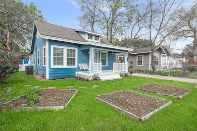 320 Coronado St unit A, Houston, TX 77009 - photo 3